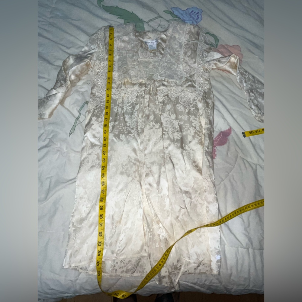 VTG Jessica McClintock Cream 100% Silk Dress - Picture 4 of 9